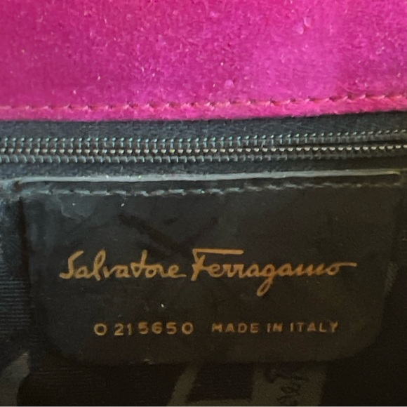 SALVATORE FERRAGAMO Suede Handbag with Matching Coin Purse *RARE* - Picture 6 of 14